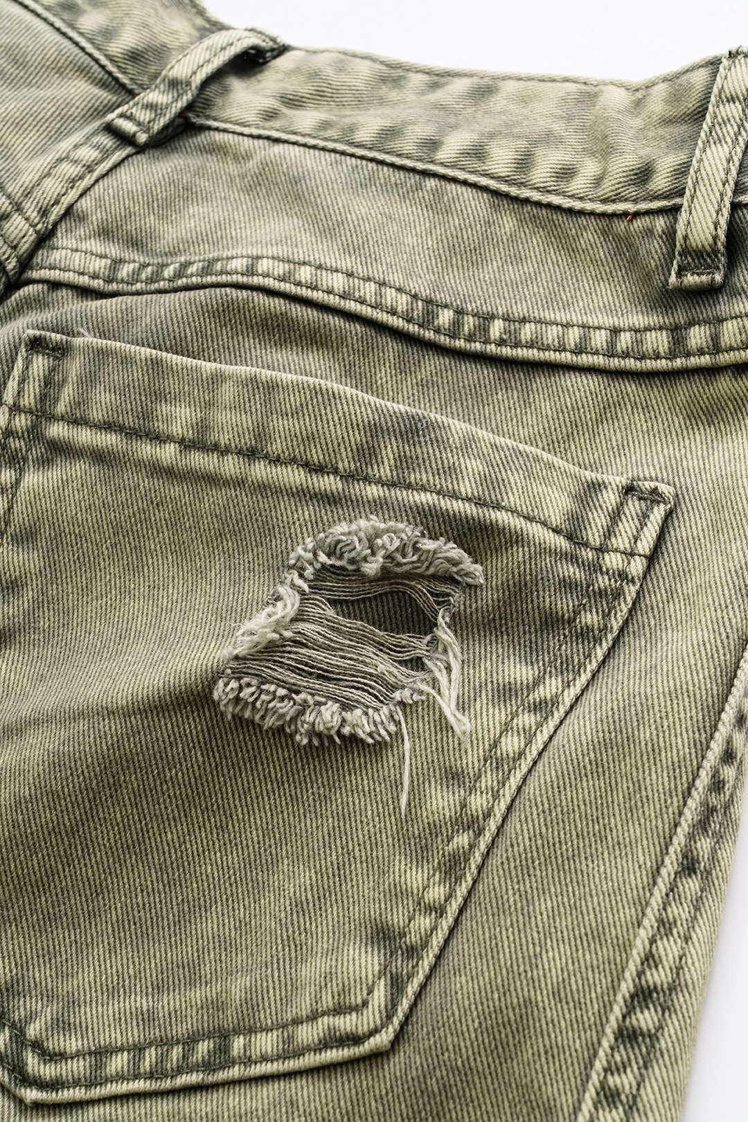 Glorie – Pantalones Amplios con Acabado Desgastado