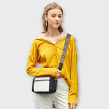 Bianca – Bolso vegano elegante con correa bohemia