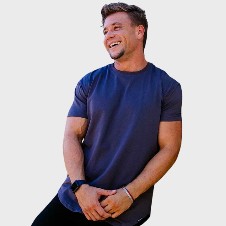 Viktor – Camiseta Slim Fit con Diseño Atlético