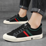 Silvestr – Zapatillas de punto con rayas
