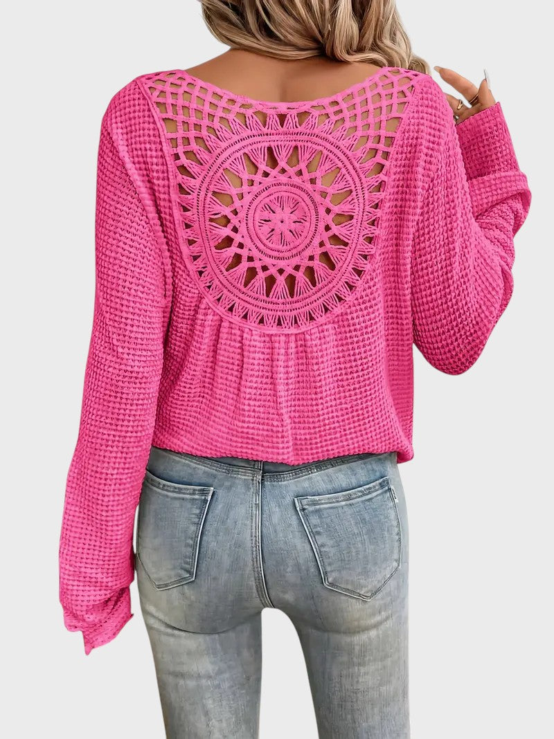 Andreia – Blusa Elegante con Diseño en V y Detalles Exclusivos