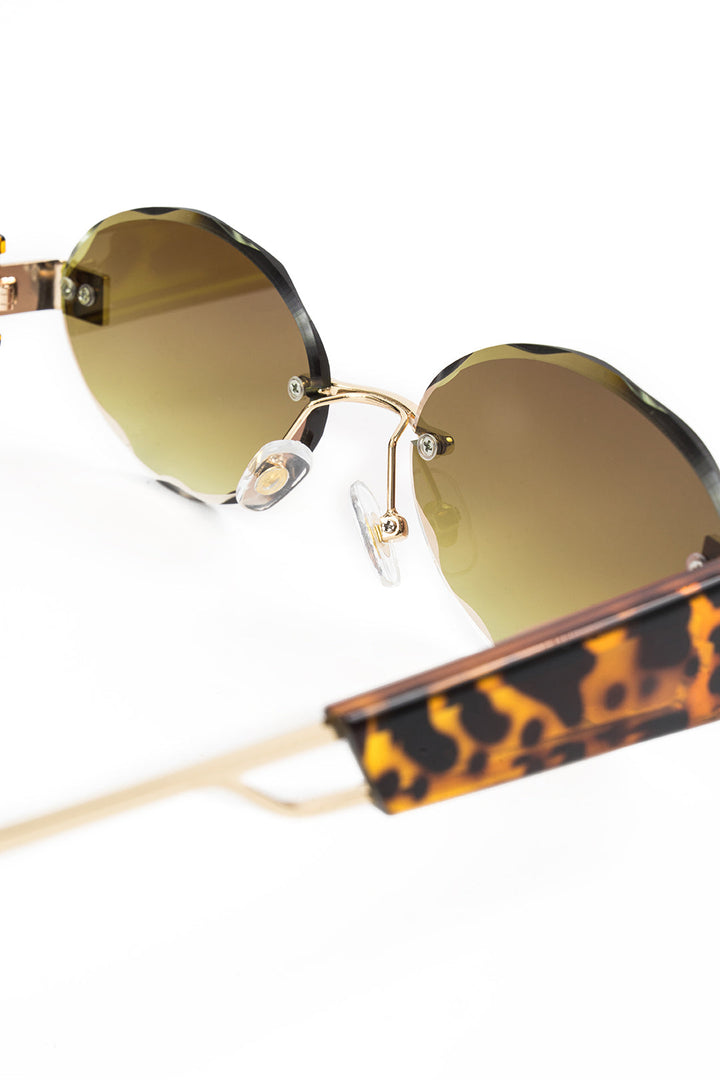 Helena - Gafas de sol ovaladas de metal elegante