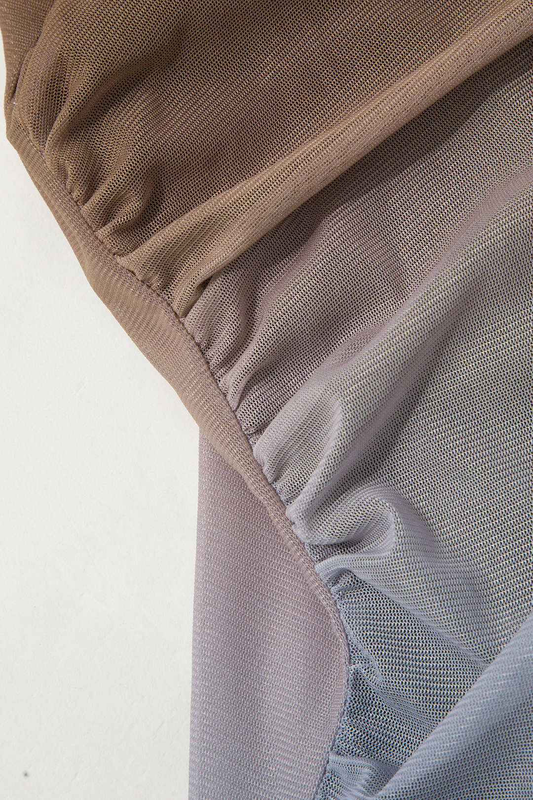 Lola – Vestido midi con diseño degradado