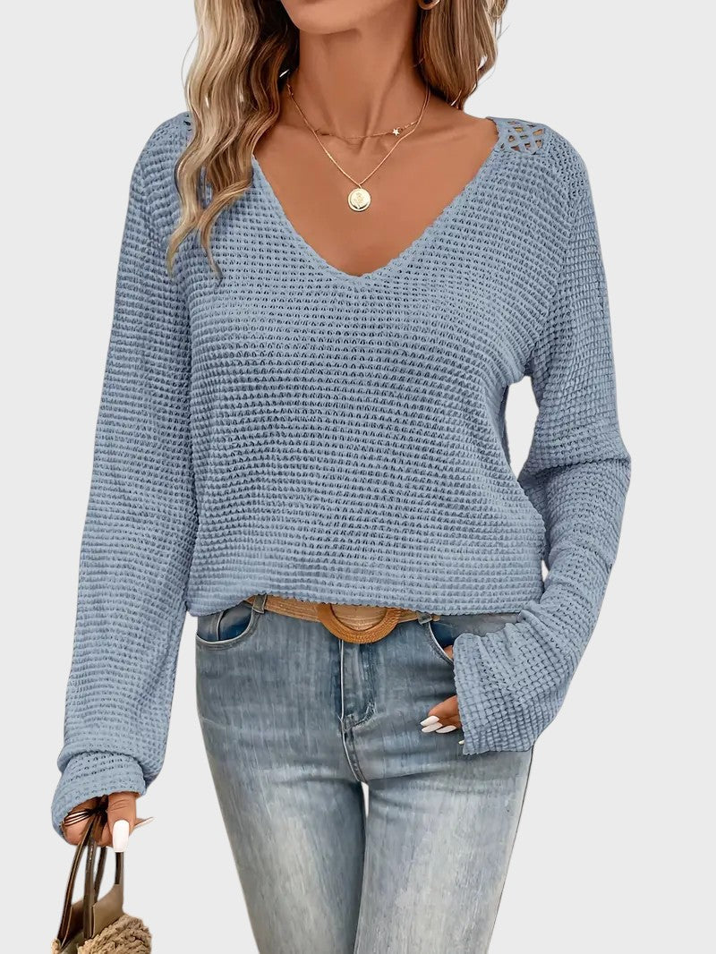 Andreia – Blusa Elegante con Diseño en V y Detalles Exclusivos