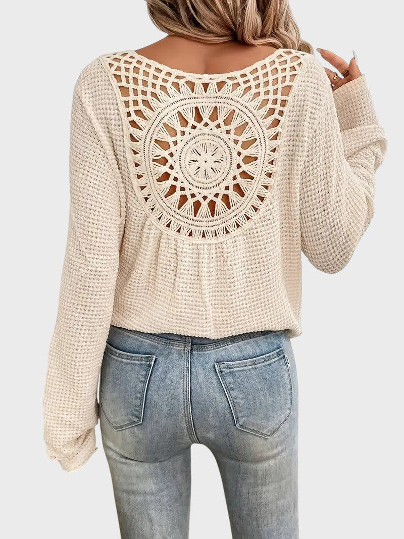 Andreia – Blusa Elegante con Diseño en V y Detalles Exclusivos