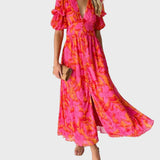 Klára - Elegante vestido largo con escote en V