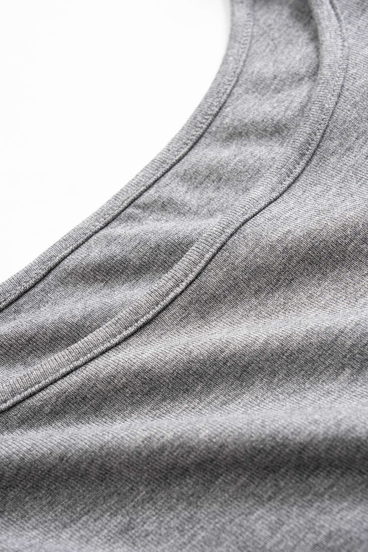 Eva – Mini Vestido de Manga Corta