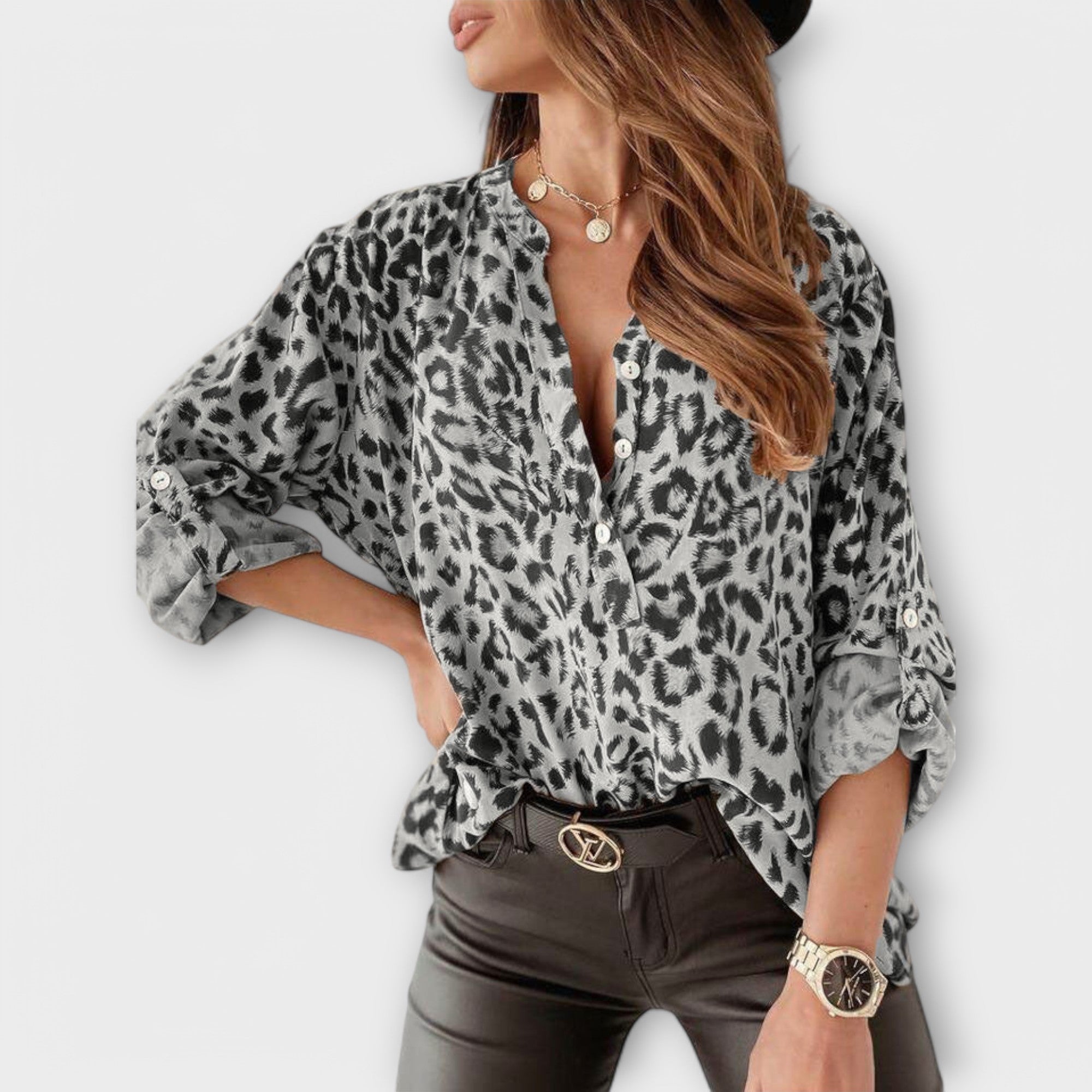 Lucie - Blusa contemporánea con diseño de leopardo