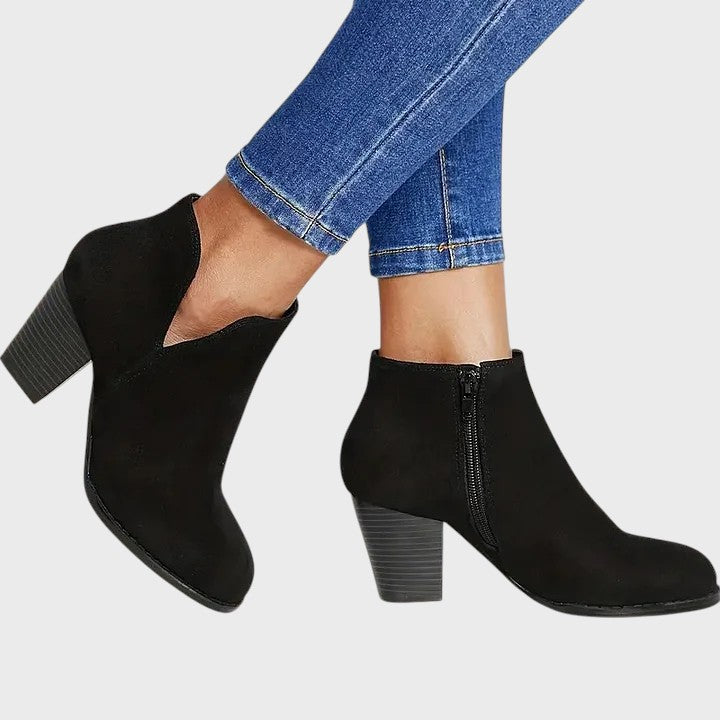 Alexandra - Botas de mujer con cuña y corte a la altura del tobillo