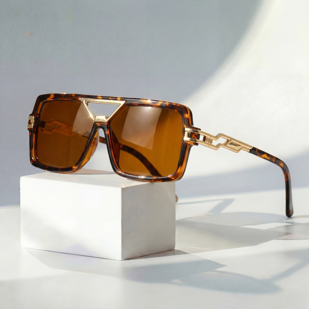 Sombreros de Sol con Cadena de Cuervo