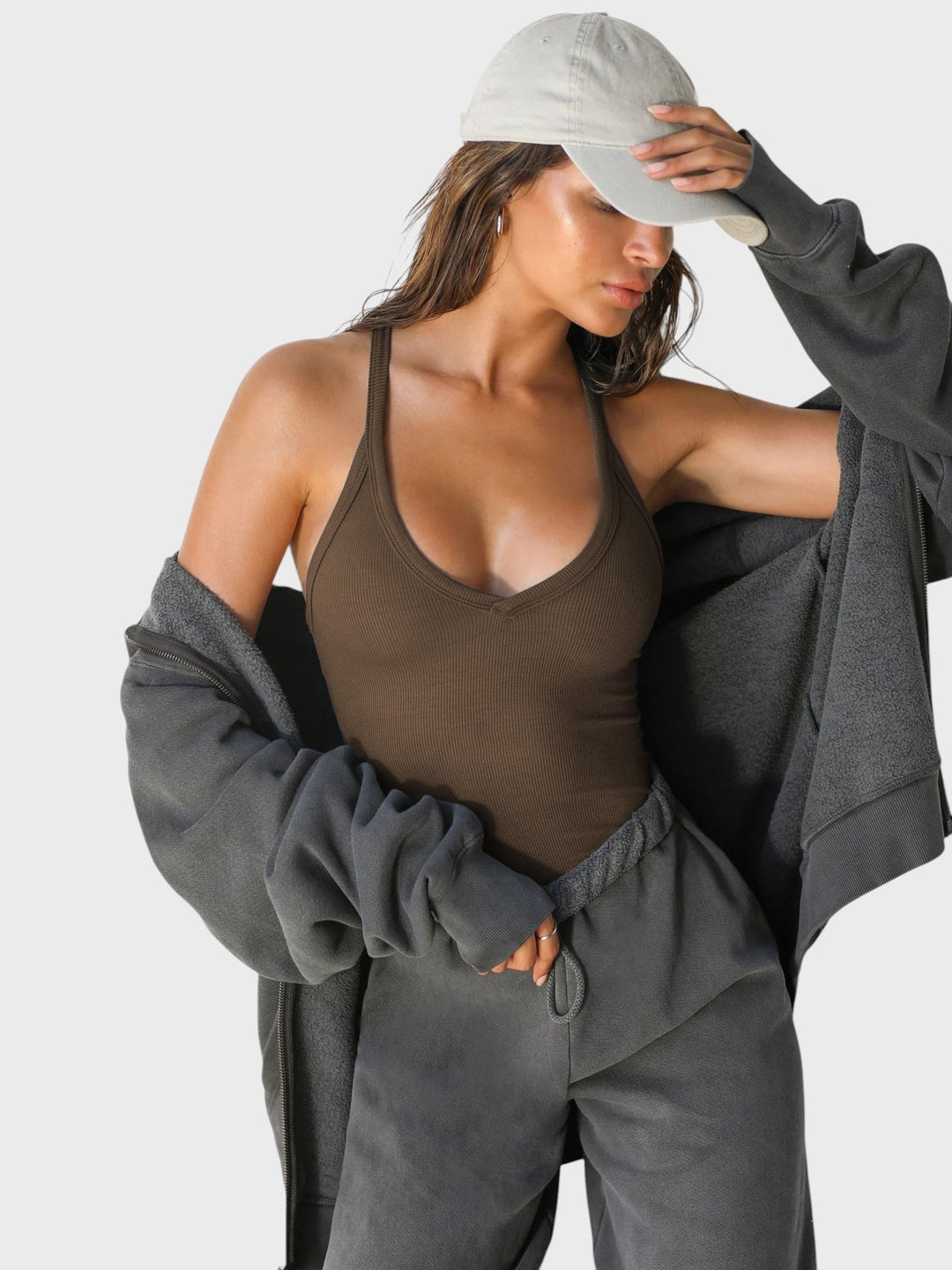 Mia - Blusa sin mangas con elegante escote en V para realzar tu estilo