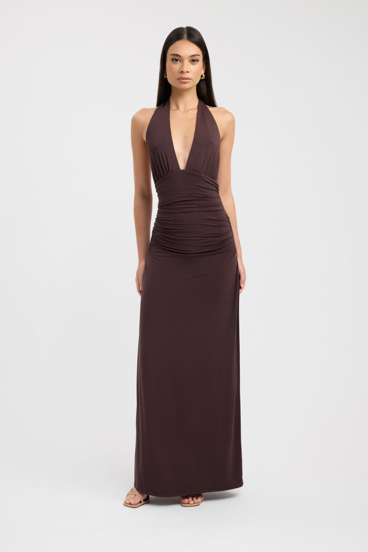 Lara – Elegante vestido maxi con profundo escote en V