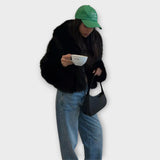 Isís – Sofisticado y cómodo abrigo de cuero