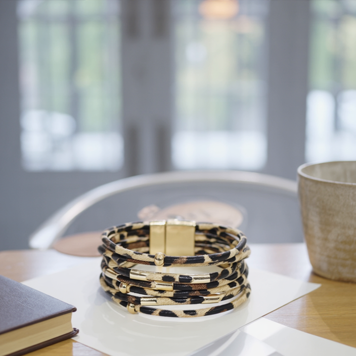 Pulsera Boho de Capas Múltiples y Larga