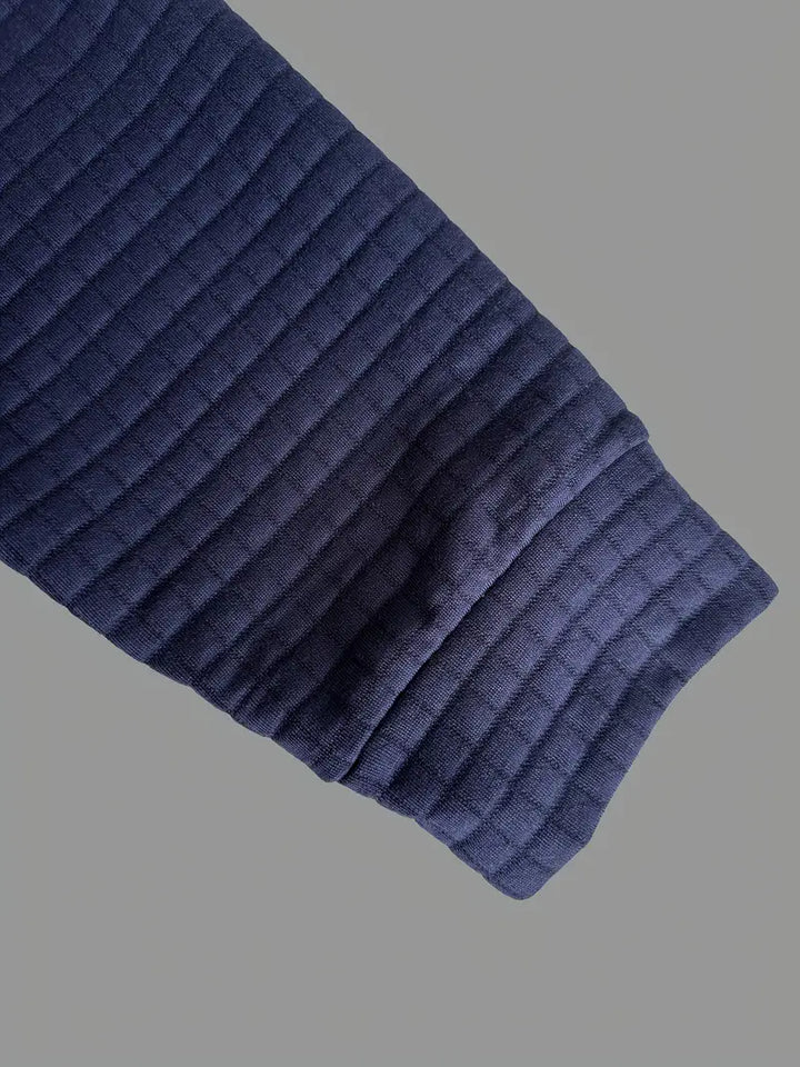 Antonín - Tela Sofisticada para Confort y Estilo