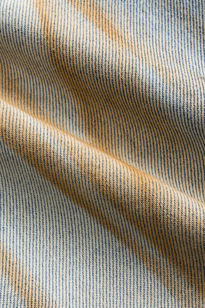 Marta – Jeans Amplios con Botón Chic