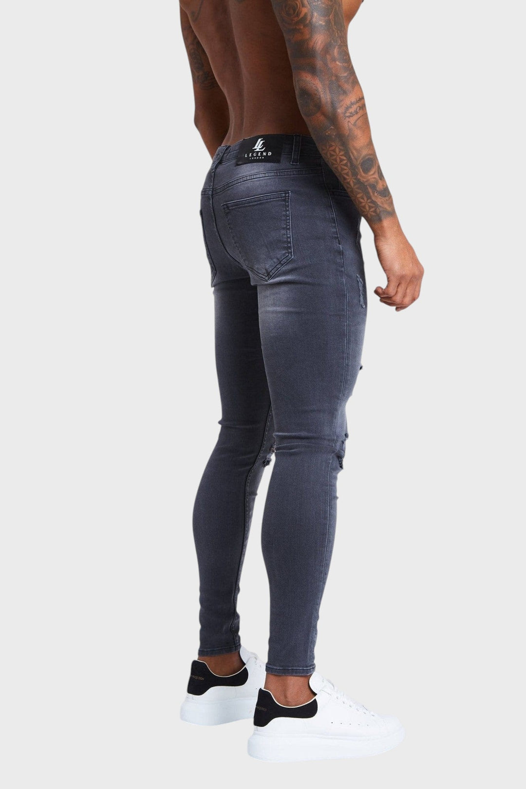 Ruben – Pantalones grises con acabados desgastados