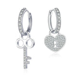 Pendientes Llave Corazón en Plata Esterlina